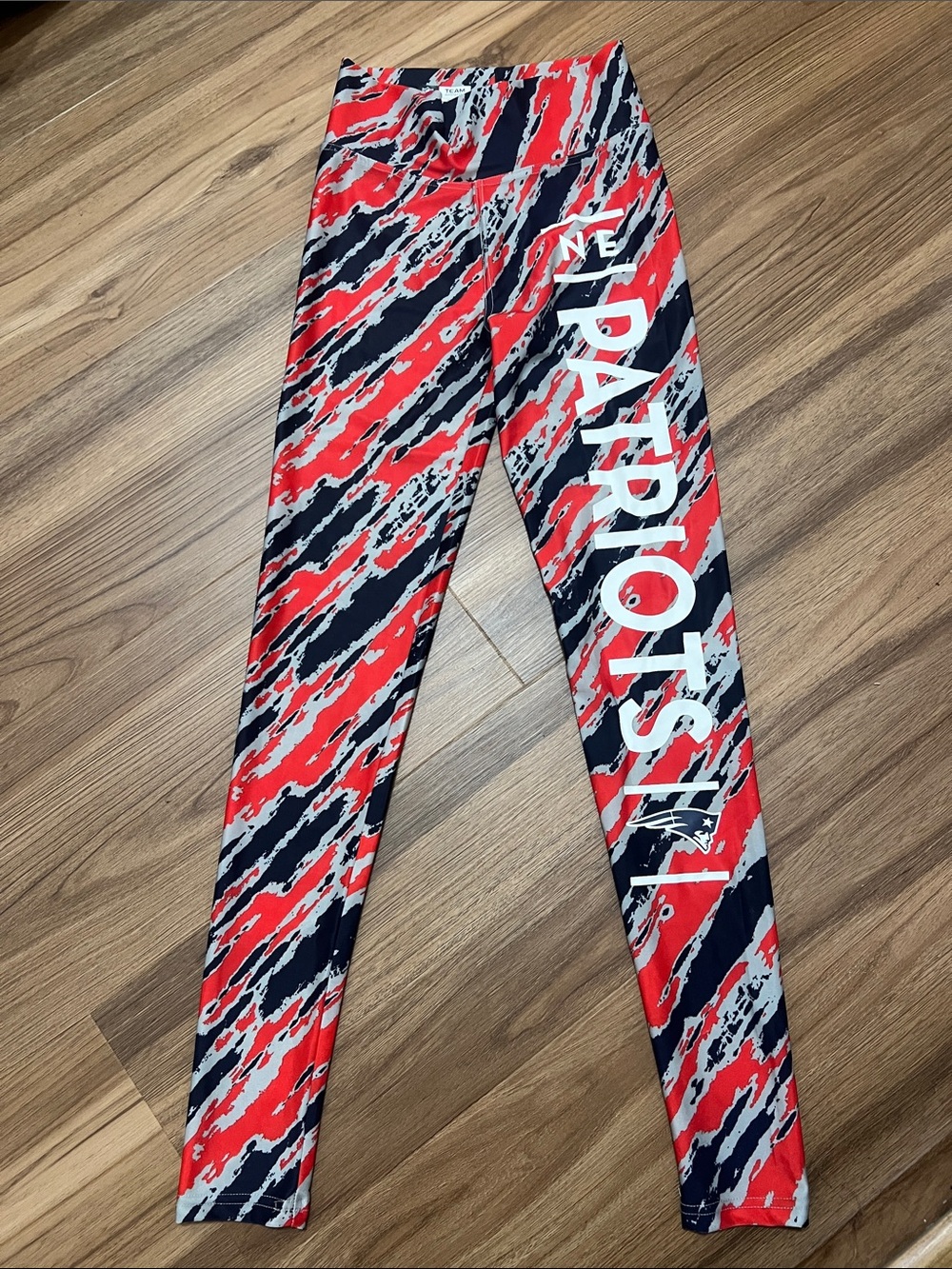 Women’s Patriots Graphic Leggings in Red & Navy